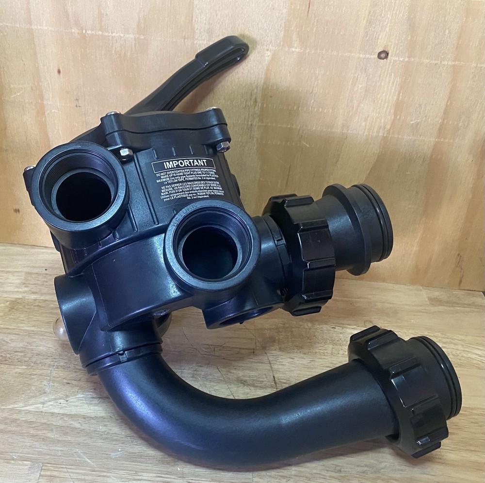 Vari-Flo 1-1/2 Inch Multiport Valve “ Never Used “