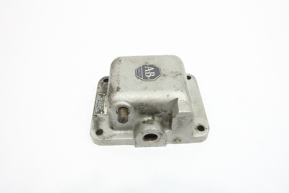 Allen Bradley 801-CMC14-4 Limit Switch