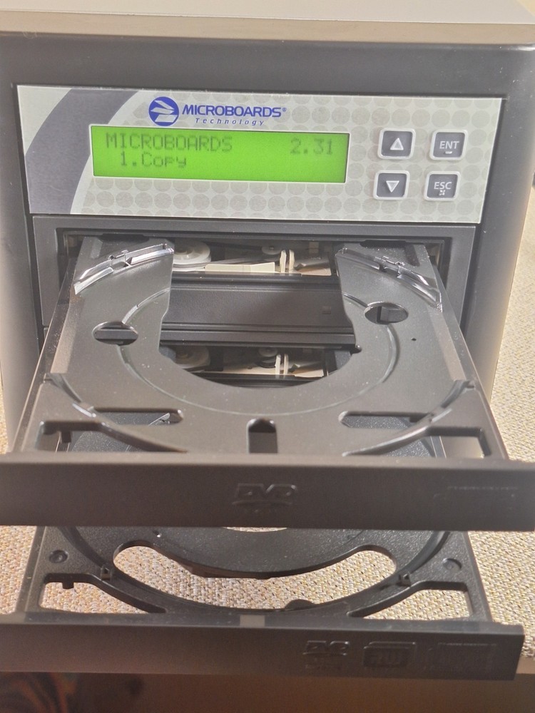 Microboards Technology QD-DVD-03 1:1 Multispeed CD DVD Cloner Duplicator Tower