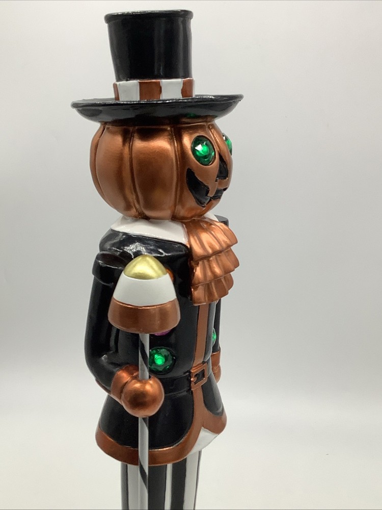 19” Pumpkinhead LIGHTED Halloween Nutcracker