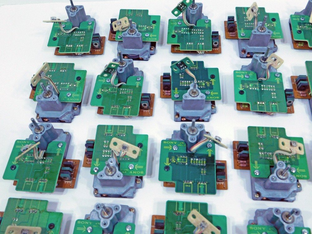 Sony 10W DC Motor GHF-2600A with SNO-2 Board Pulled from Working CD Equipment