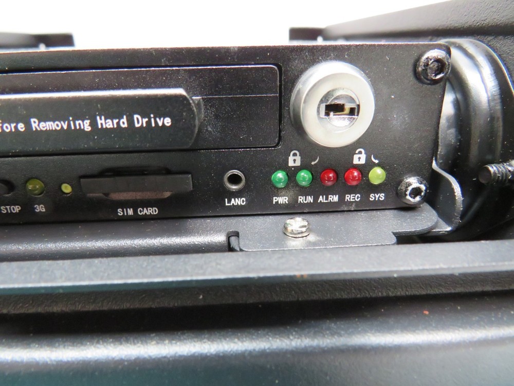 8 CHANNEL MDVR Mobile Digital Video Recorder