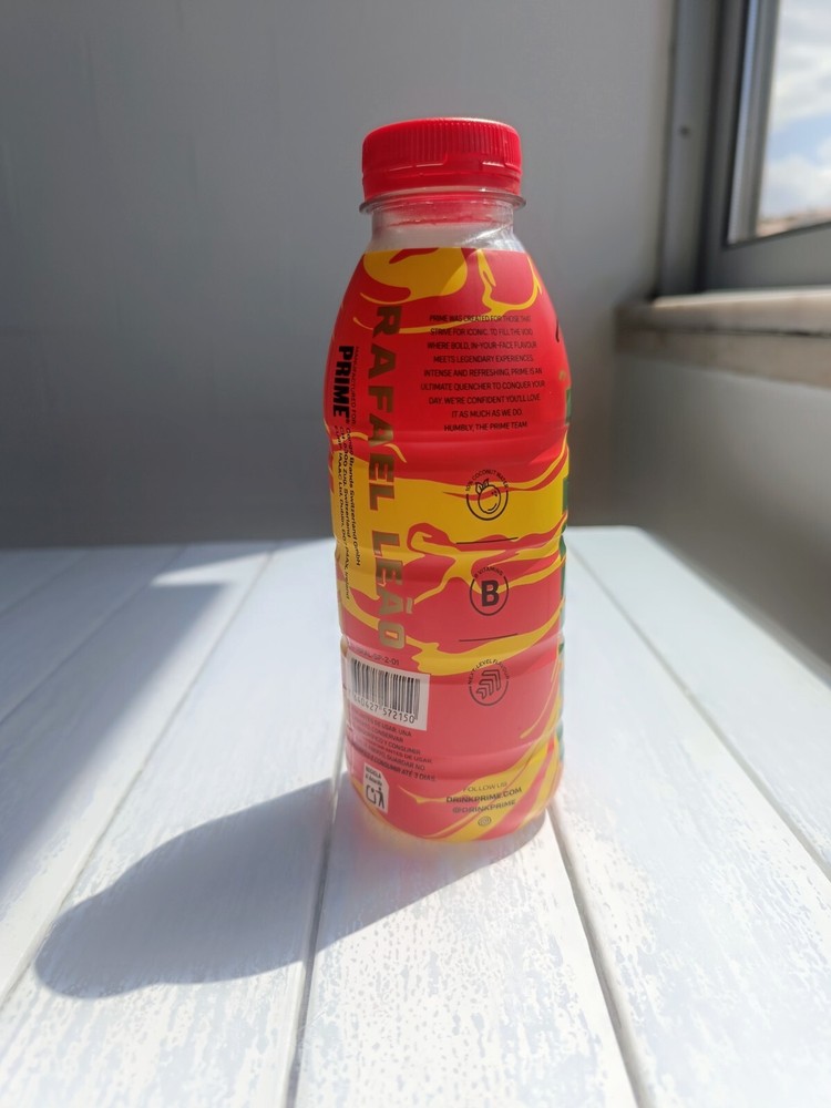 PRIME Rafael leao bottle