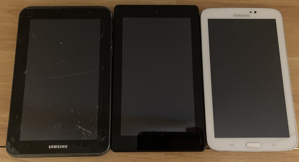 Samsung-Amazon  - Tablets -  Untested /Parts / Repair / Salvage Not Working