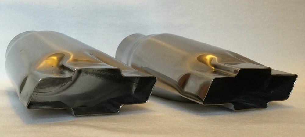 POLISHED STAINLESS 2.5" CHEVY BOWTIE EXHAUST TIPS - PAIR