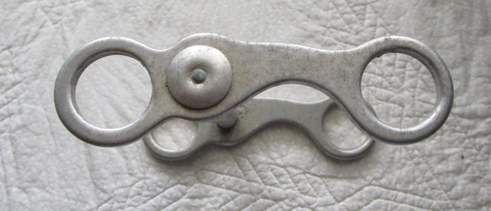 4" ALUMINUM WESTERN PONY CURB