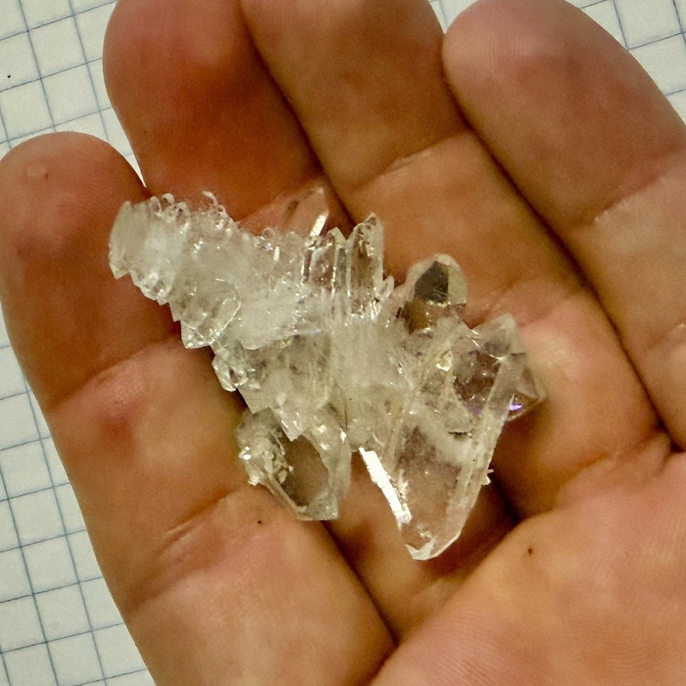 Clear Solution Quartz Crystal Cluster Energy Amplifier for Meditation & Decor