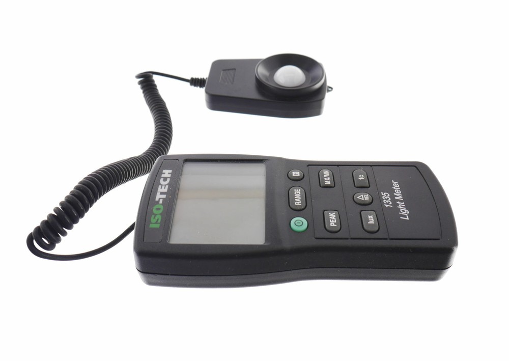 ISO-TECH 1335 LIGHT METER LUX-1335 RS 442-0357