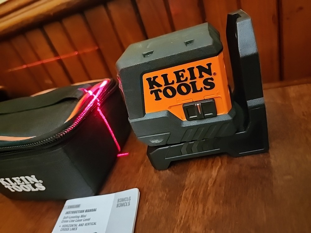 Klein Tools 93MCLS Red Mini Cross-Line Laser Level
