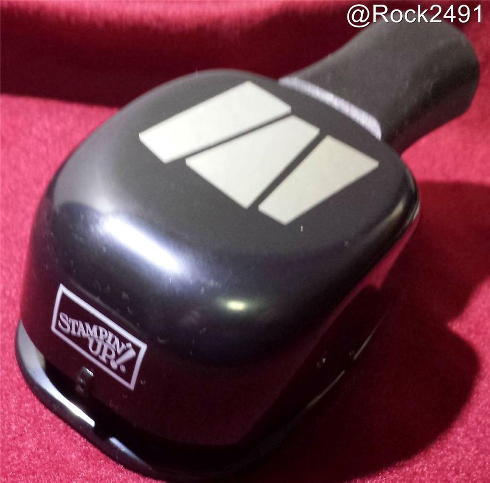 Stampin' Up! PAPER-PIECING PUNCH - Retired  - NEW