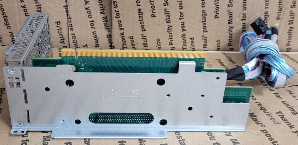 Intel RS3DC080 Raid Controller PBA G98401-250 FullHeight W/H18286-003A RISER