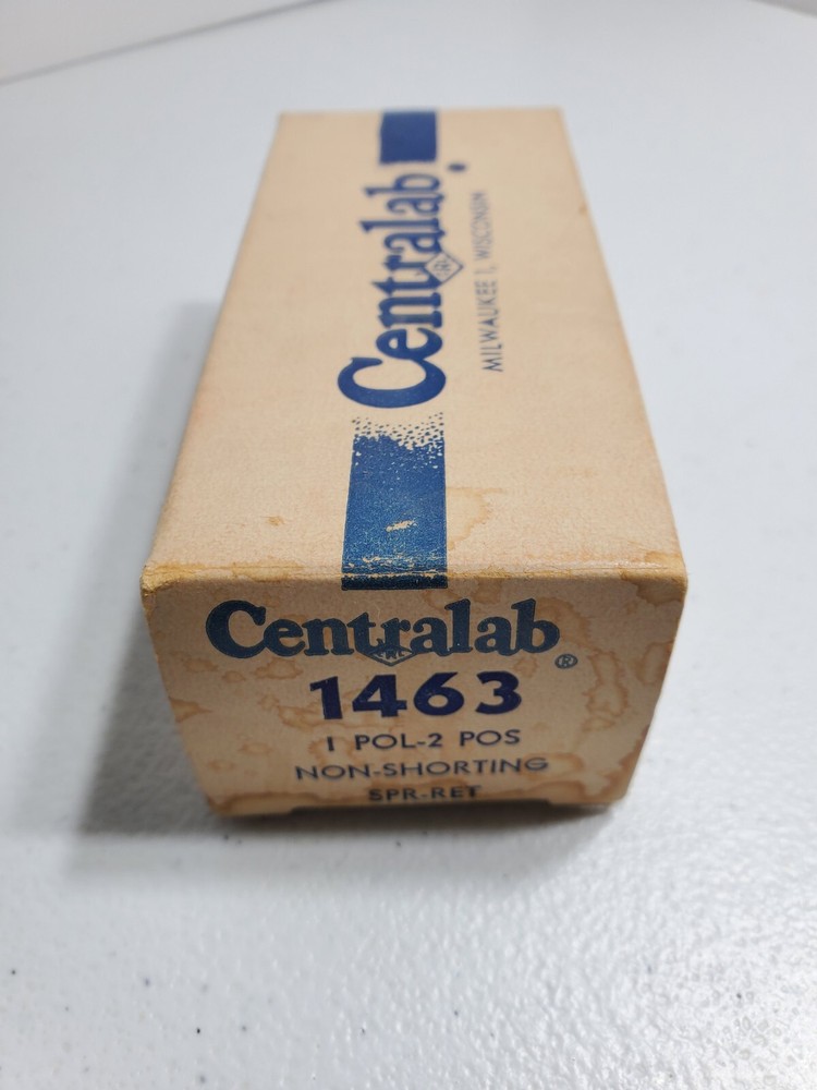 Vintage Centralab Replacement Part 1463.  B3/E21