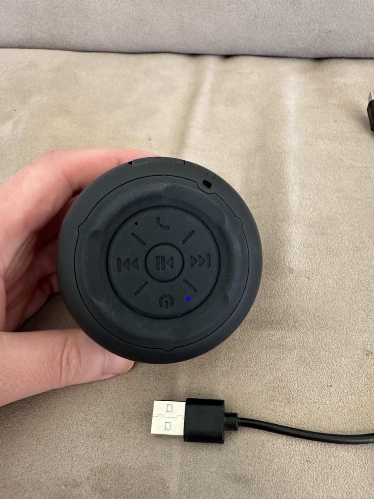 One 1 Adventure Bluetooth Portable Speaker With Charging Cable