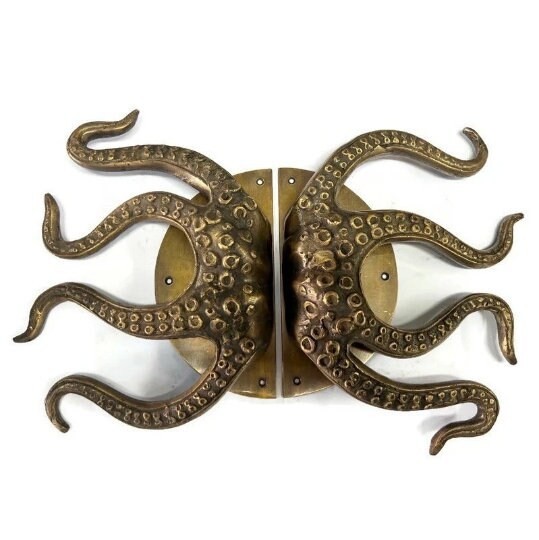 2 RUSTIC heavy Brass Stunning Large Octopus Solid Door Handle grab PULLS aged