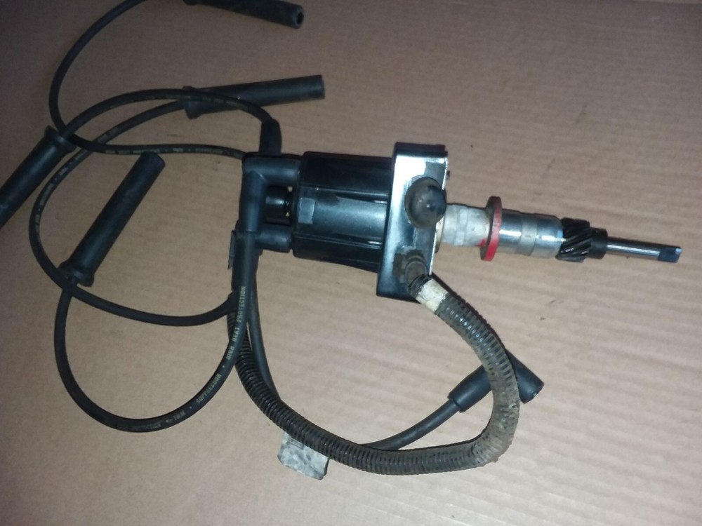 VOLVO PENTA 3.0 DISTRIBUTOR