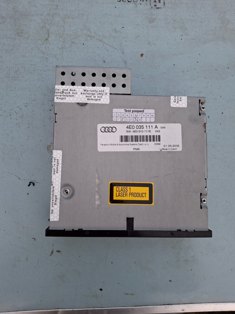 AUDI A8 CD CHANGER DISK UNIT 6 DISK 4E0035110A D3 2002 - 2010