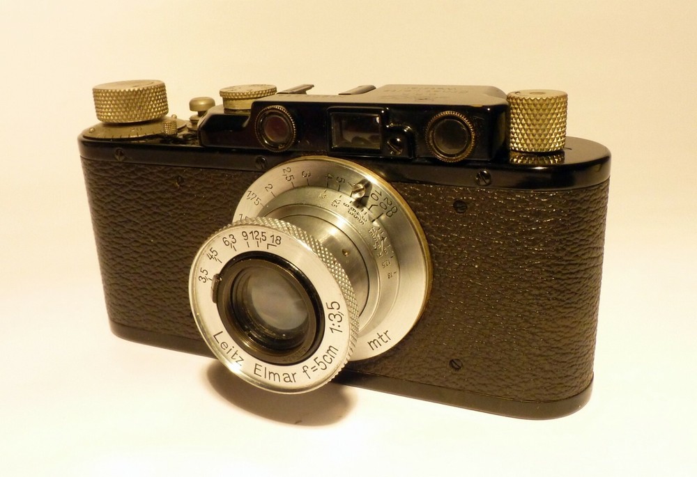 Leica II 35mm Camera 50mm Elmar Lens