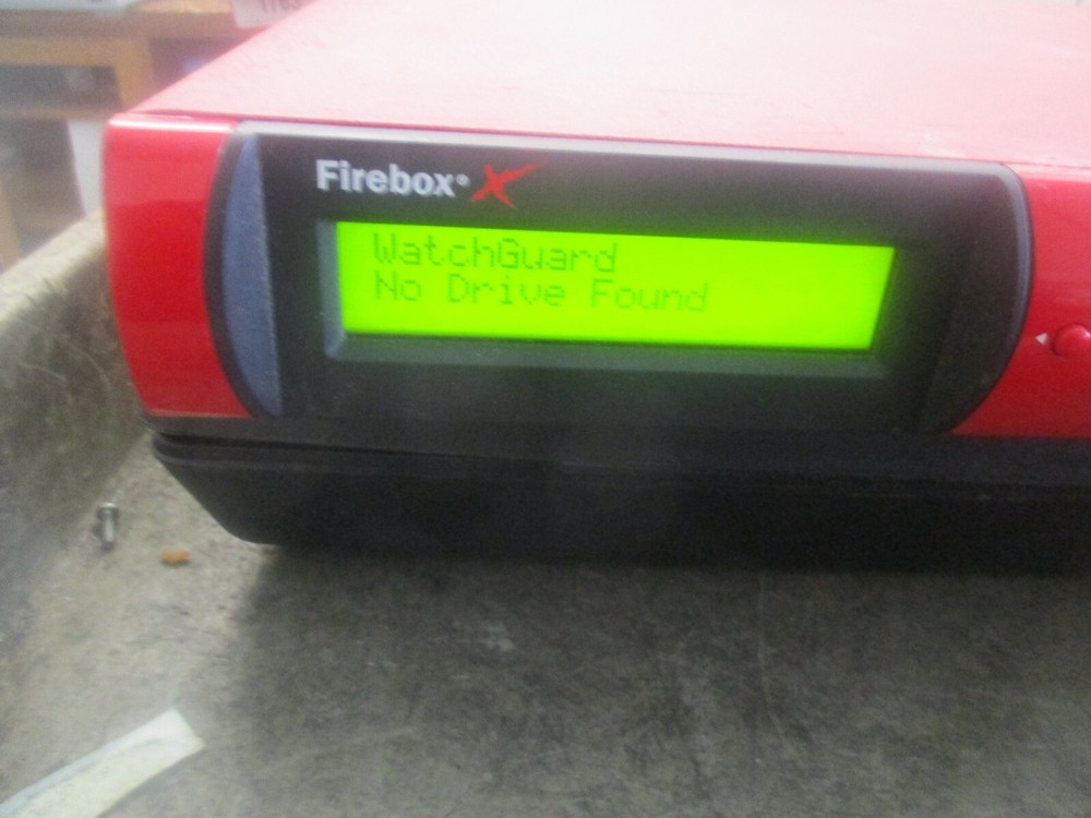 WatchGuard Firebox X1250e Core Model: T1AE8 Firewall