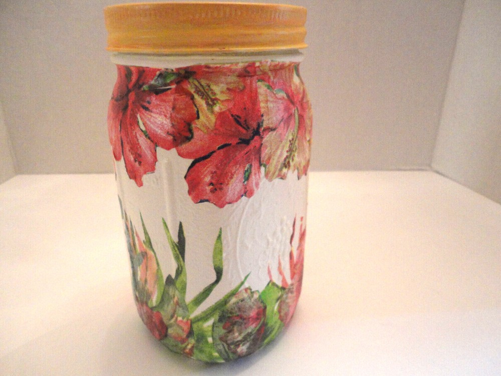 Decoupage Quart Mason Jar, Summer, Pineapple (Hand Made)