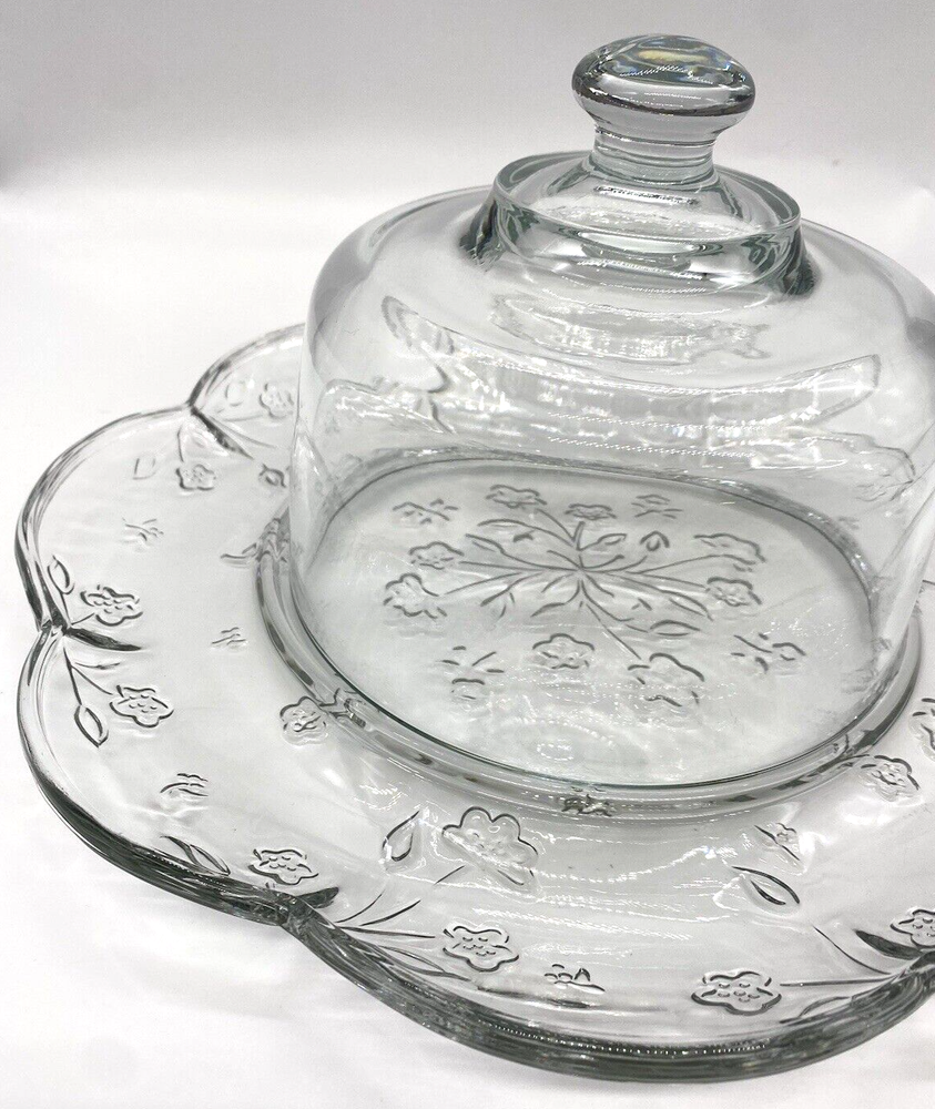 Toscany Savannah, COVERED CHEESE Cracker PLATTER with Scalloped Edge