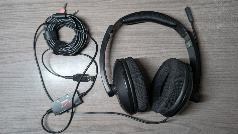 Red Samurai Gaming Headset 3.5 MM Audio Mic Cables With USB Cable