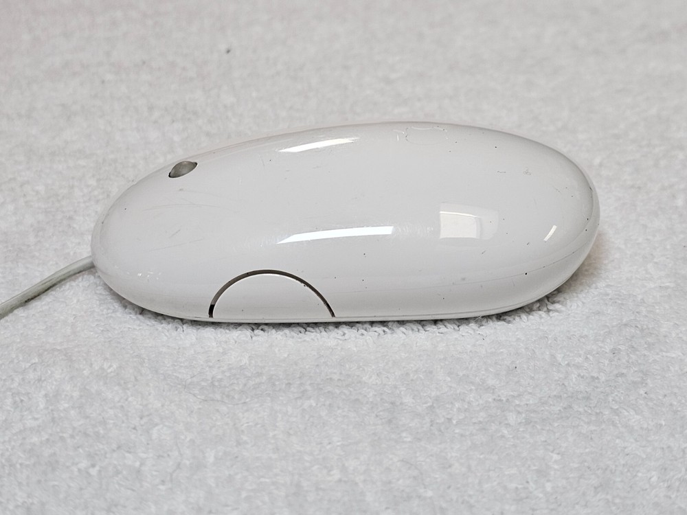 Apple Mighty Mouse * Model A1152 * Mac Pro White Optical USB Wired Works