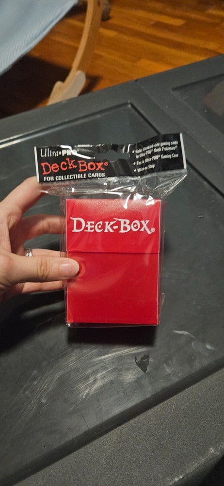 Ultra Pro 80 Card Deck Box - Red