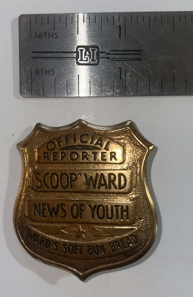 Vintage Wards Soft Bun Bread Badge Pin