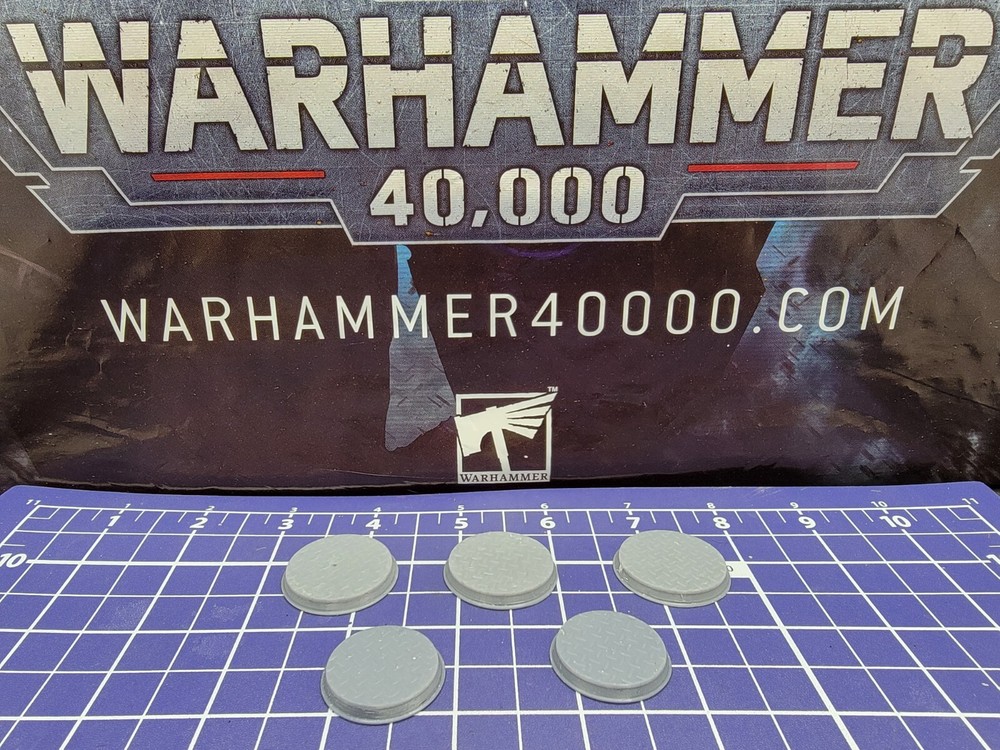 Sci-Fi Bases x5 25mm / 32mm Ready To Paint 40k Necromunda Made to Oder