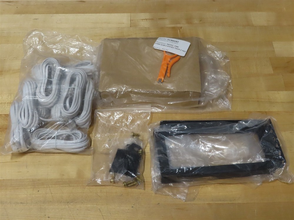 Mitel 3300 CX II MiVoice ICP Controller Network Phone System 50006093