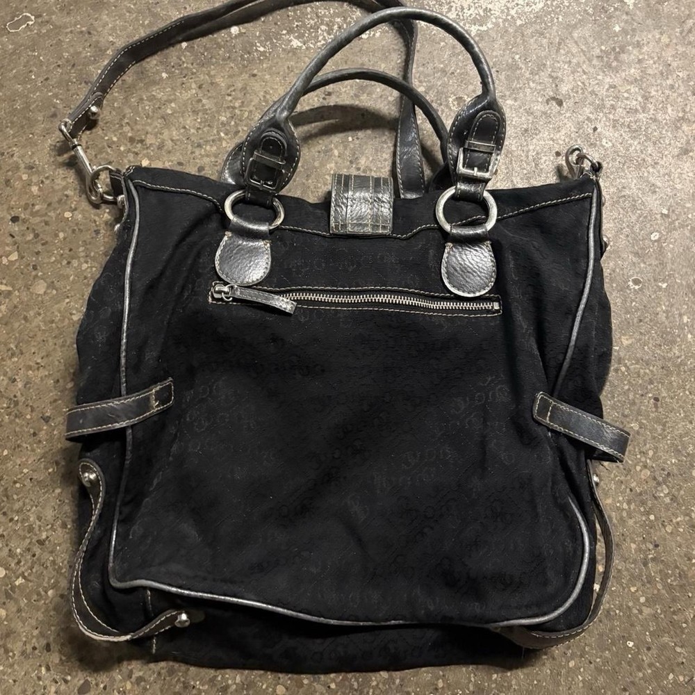 Y2K 2000s Guess Authentic Monogram Shoulder Bag Purse