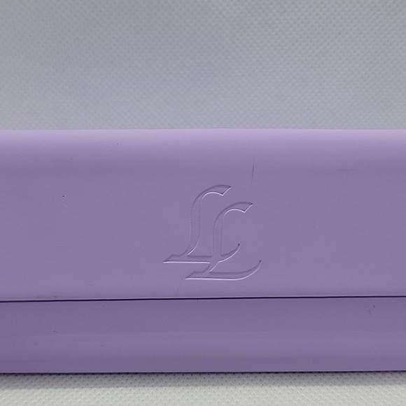 Lisa Loeb Lavender Purple Triangular Magnetic Closure Eyeglass Case (Case Only)