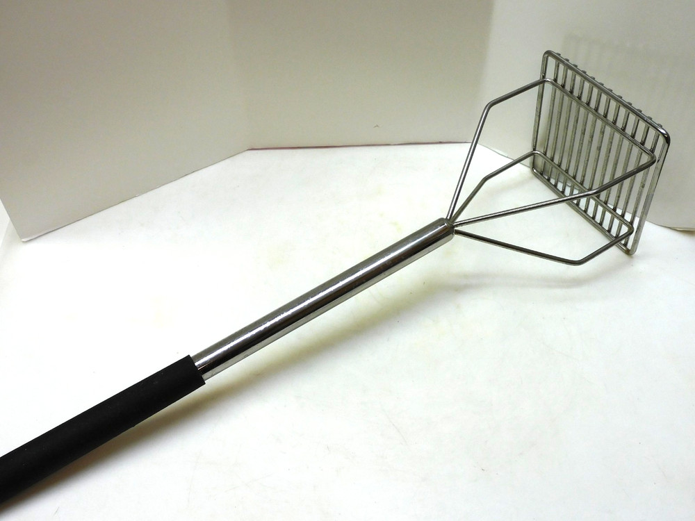 No Name Potato Masher 6" width Square 24" length