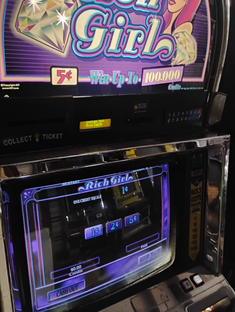 IGt I-Game Shell Rich Girl