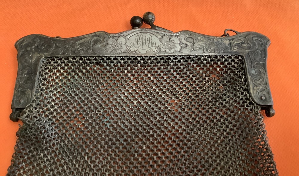 Antique German Silver Mesh Purse D1