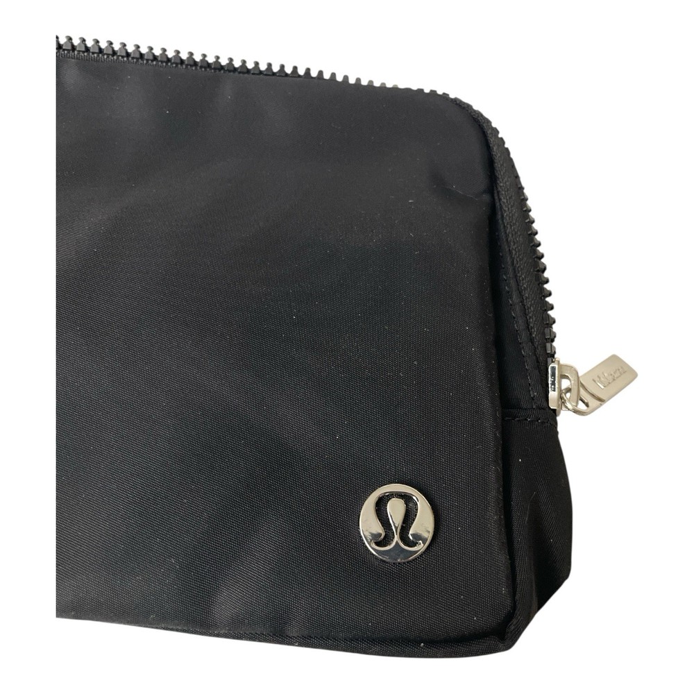 Lululemon Everywhere Belt Bag Large 2L Black with Silver Hardware, New