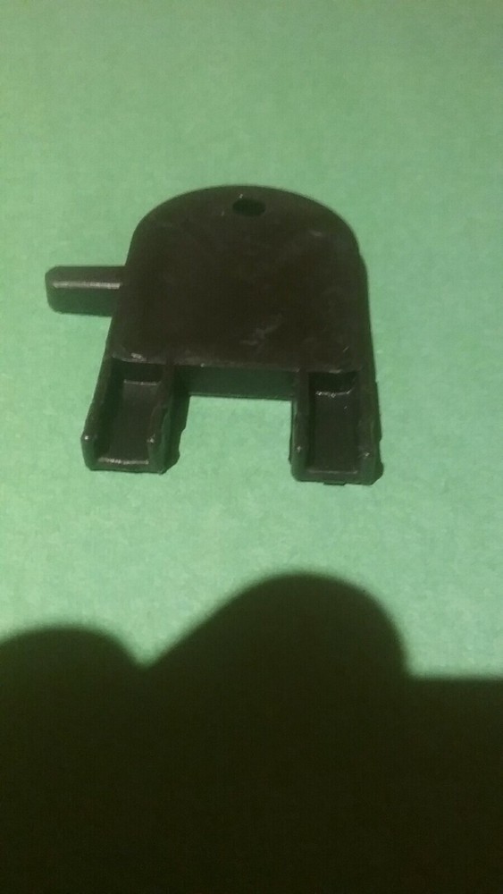 Vondrehle Dispenser Key