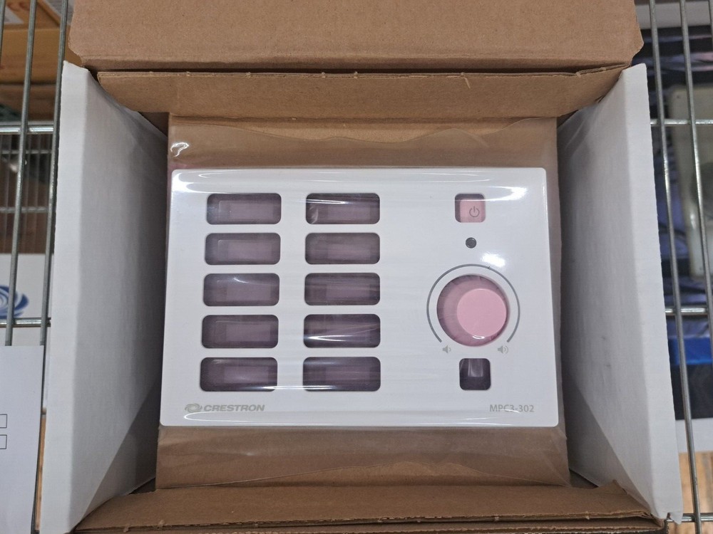 Crestron Model No. MPC3-302-W Wall Mounted Control Panel Board