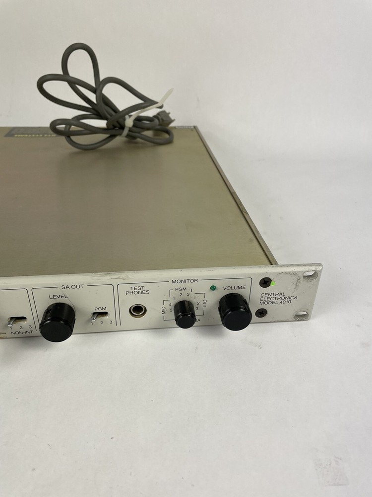 RTS Telex Model 4010 Central Electronics Series 4000 IFB System