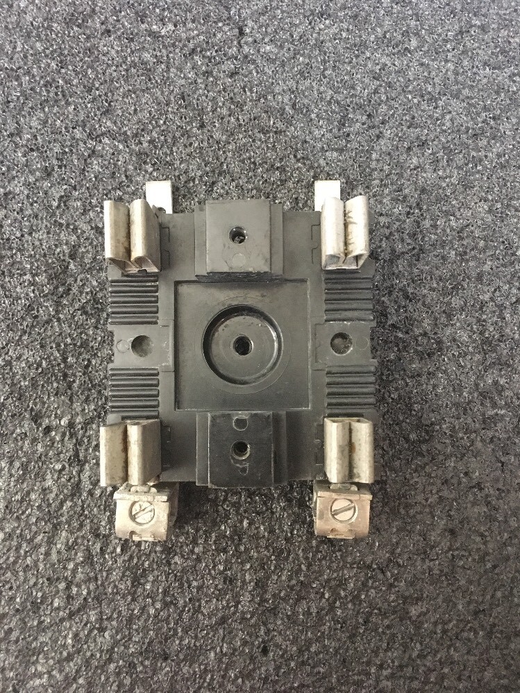 CROUSE HINDS MURRAY METER SOCKET KIT 125A USED