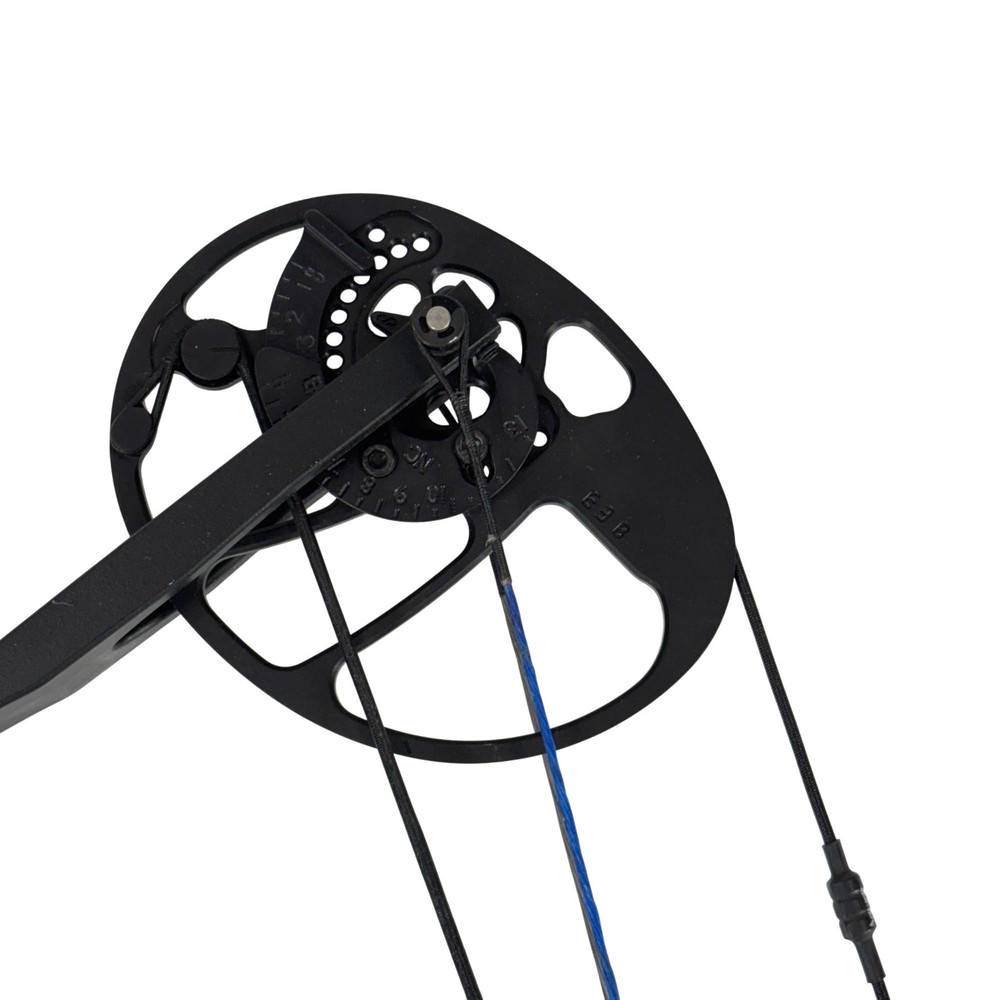 Diamond by Bowtech Infinite Edge Pro RH 55 lbs. 28" Draw Hunting Compound Bow