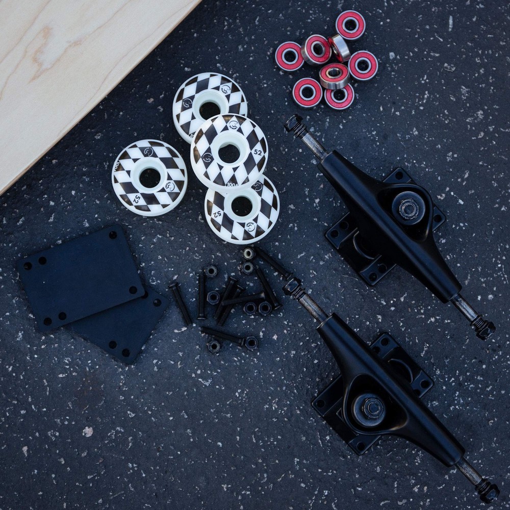 Cal 7 Combo with 139mm Trucks, Wheels, Bearings