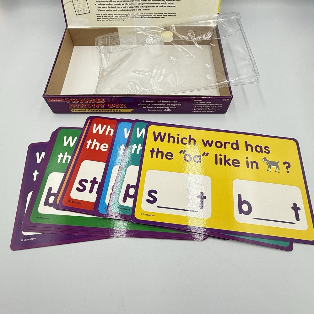 Lakeshore Learning VOWEL COMBINATIONS Phonics Activity Box GG344 - READ