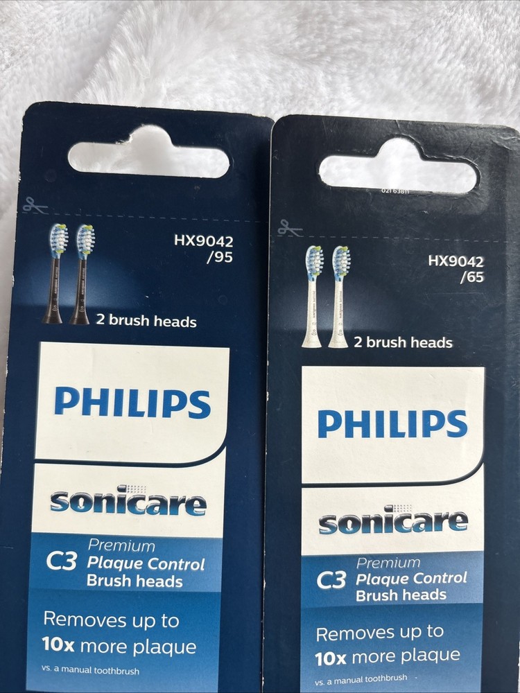 2 -Philips Sonicare C3 Plaque Control 2 Replacement Brush Heads White & Black