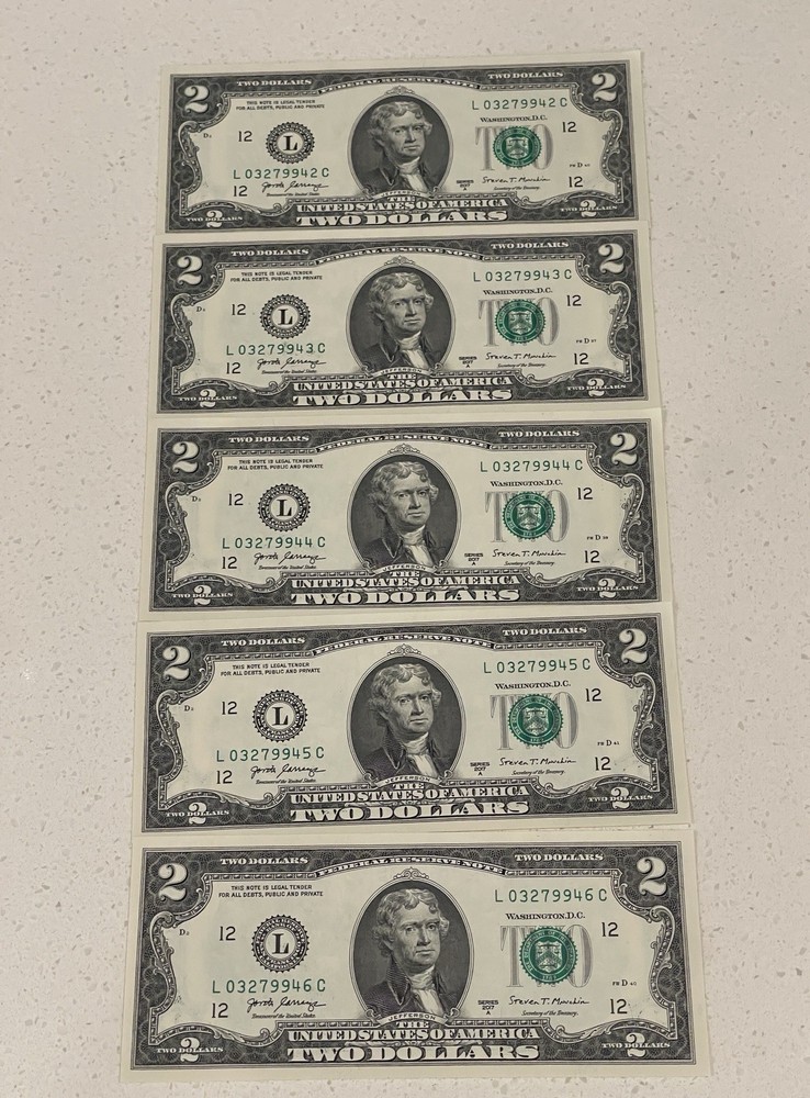 5 Consecutive $2 Bank Notes - Crisp Uncirculated Sequential 2017A Series
