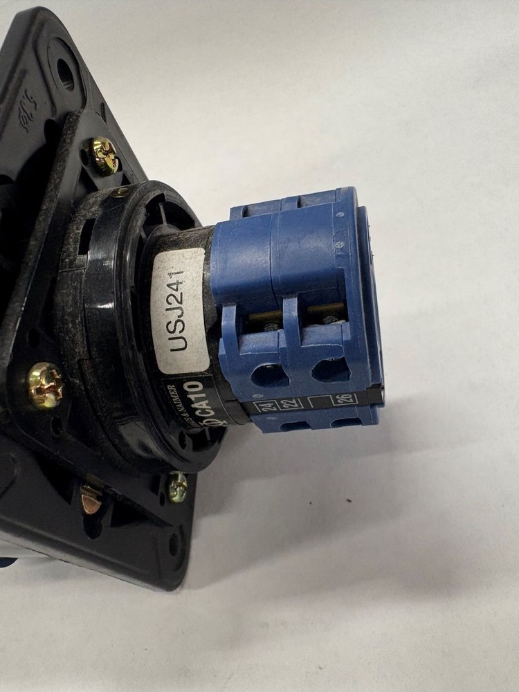 Kraus & Naimer C80 115 rotary switch with CA10
