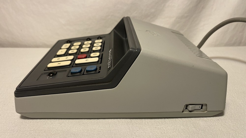 Vintage Burroughs C 3263 Electronic Adding Machine TESTED