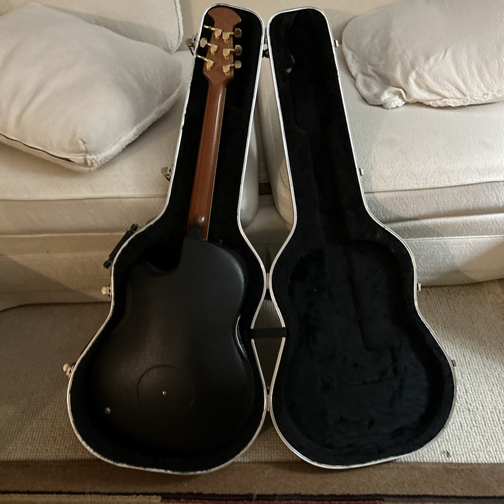 Ovation Celebrity OP30 Guitar ; Ruby Red ; Comes With Case