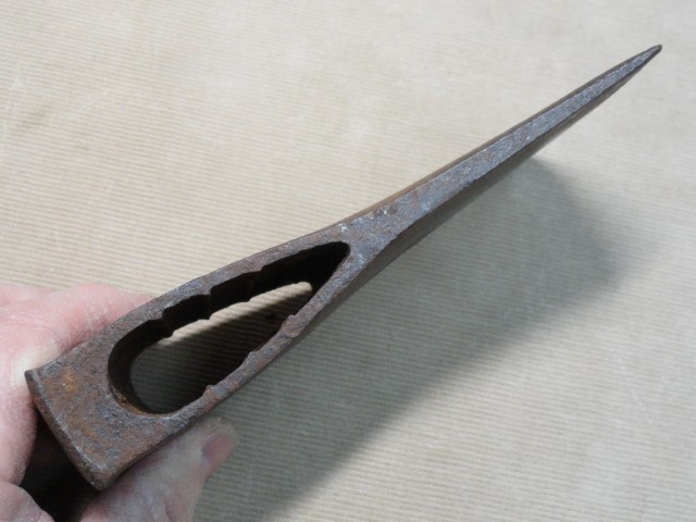 Vintage 3 lb Classic Pattern Axe Head Would Make a Fine User Ax 'RE'