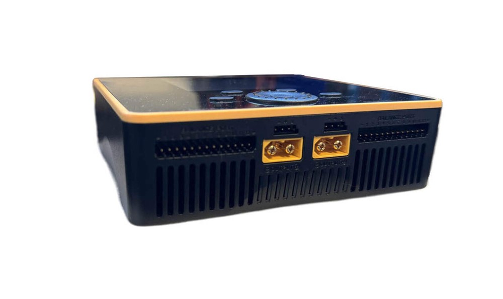 iCharger DX12
